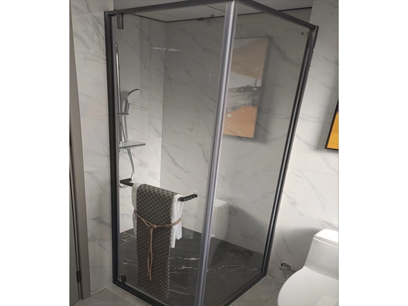 L-Configured Diamond Pivot Shower Room