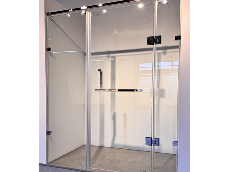 Linear Clamp Glass Shower